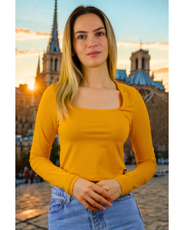 Kare yakalı rahat ve kaliteli Crop - Görsel 6