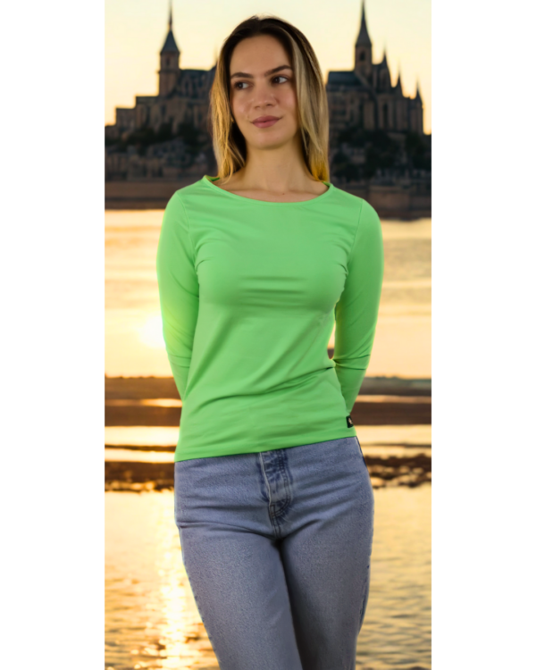 Rahat ve Şık Kayık Yakalı Su Yeşili T-shirt - Görsel 3