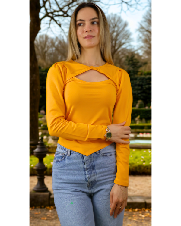 Burgu Yakalı Omuz Detaylı Turuncu T-Shirt - Enerjik ve Tarz - Görsel 5